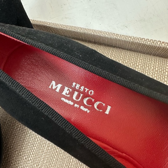 Sesto Meucci Suede Low Heel Pump - Picture 4 of 6